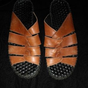 Josef Seibel genuine leather slides